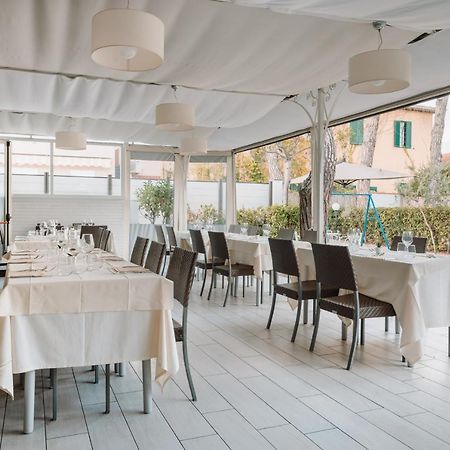 Hotel Milton Marina di Pietrasanta Eksteriør bilde