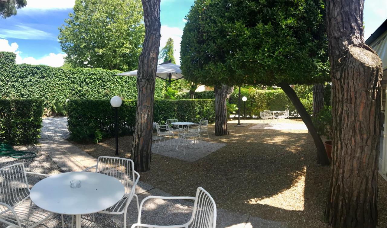 Hotel Milton Marina di Pietrasanta Eksteriør bilde